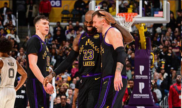 nba常规赛直播在线观看