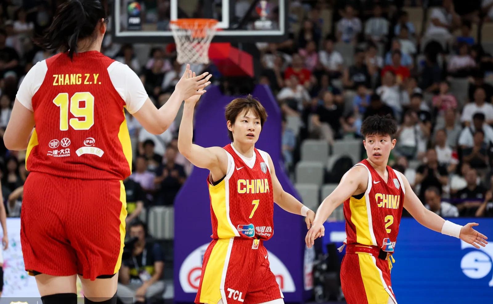 蒙古三人篮球女篮